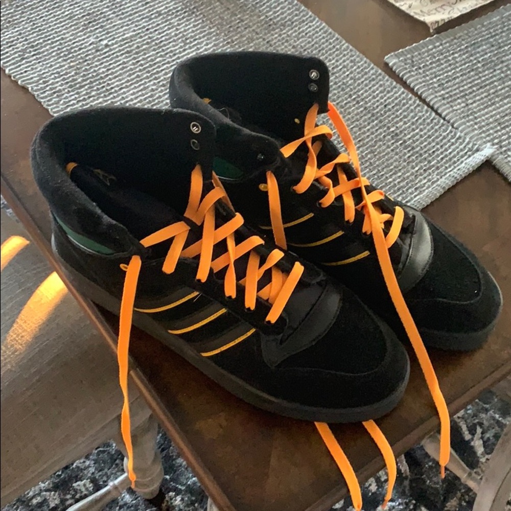 New Adidas Rivalry Hi Na-Kel Smith shoes